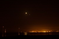 Mond mit Venus, Regulus und Saturn über St Tropez