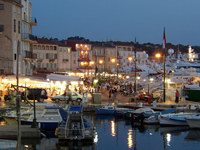 Hafen Saint Tropez, St Tro bei Nacht