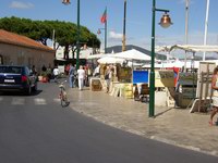 Hafen Saint Tropez, St Tro. Die Uferpromenade Knstler